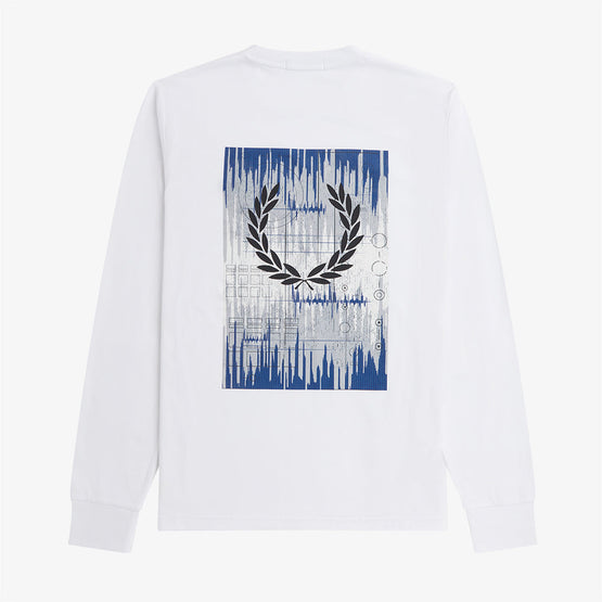 Graphic Soundwaves L/S T-Shirt