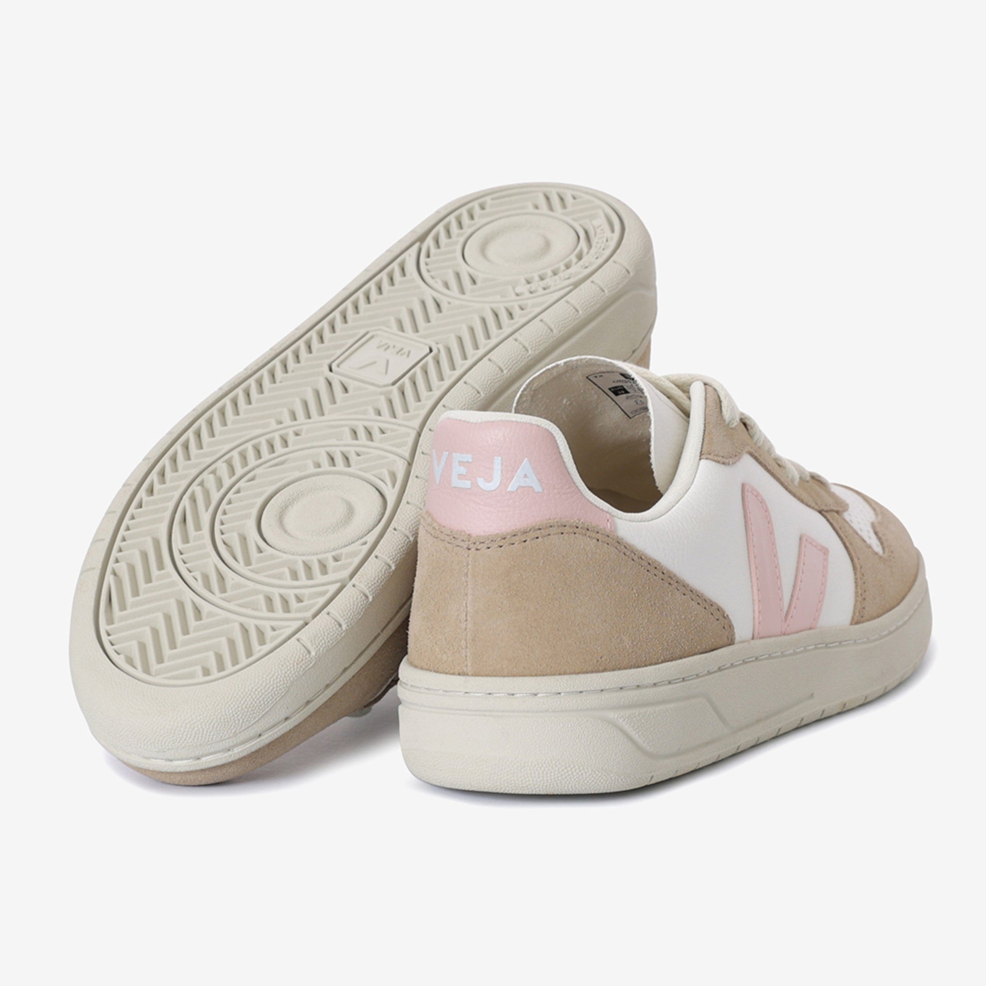 브이 텐 (EXTRA WHITE PETALE SAHARA)