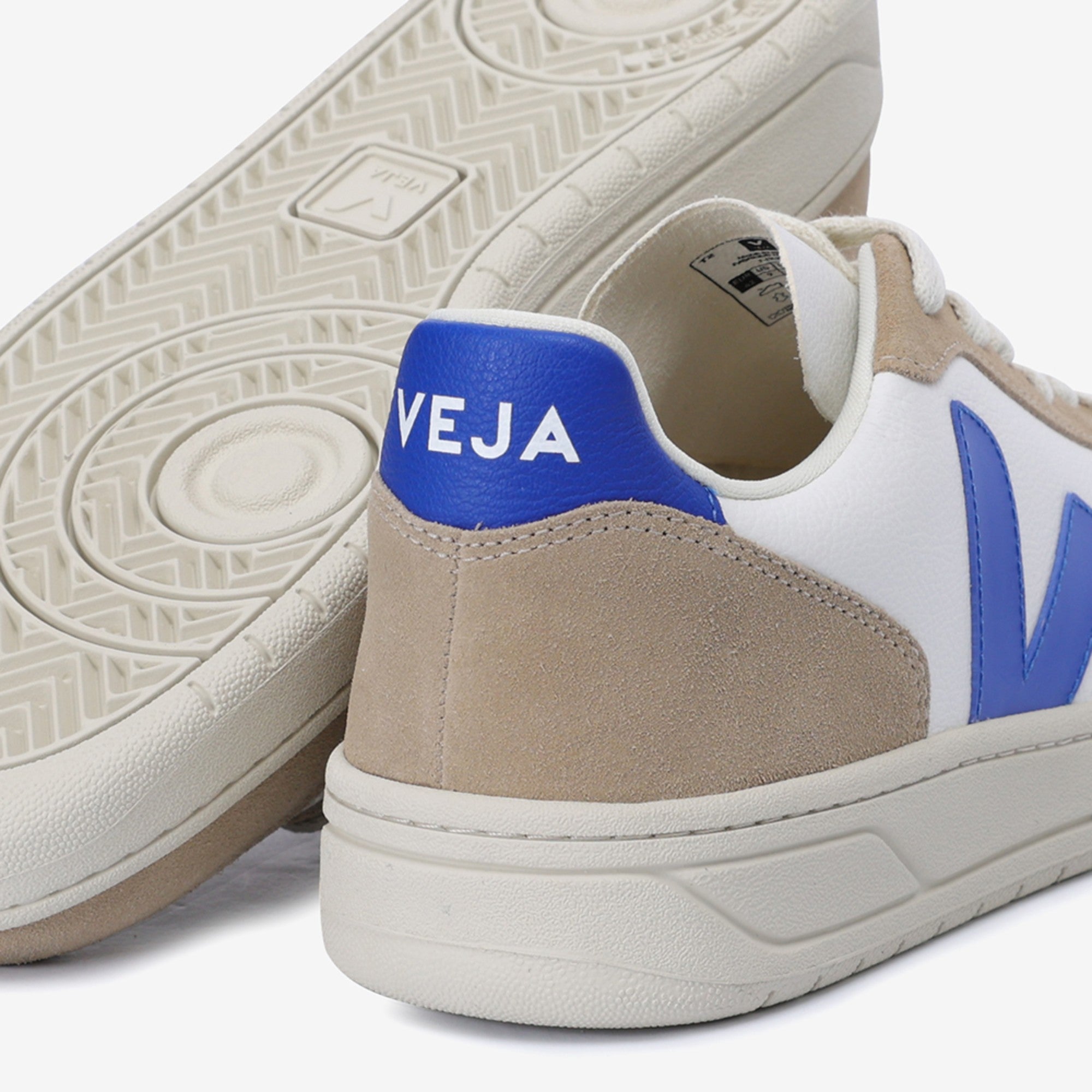 브이 텐 (EXTRA-WHITE PAROS SAHARA)